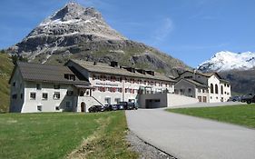 Gasthaus & Hotel Berninahaus